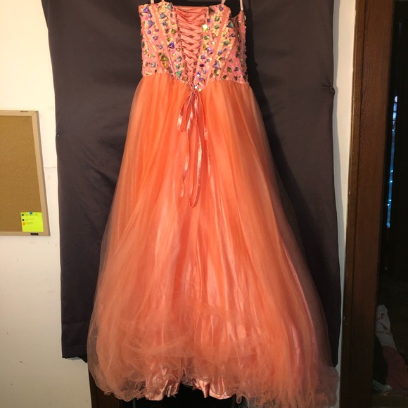 Coral prom dress xl only worn once - Picture 3 of 7